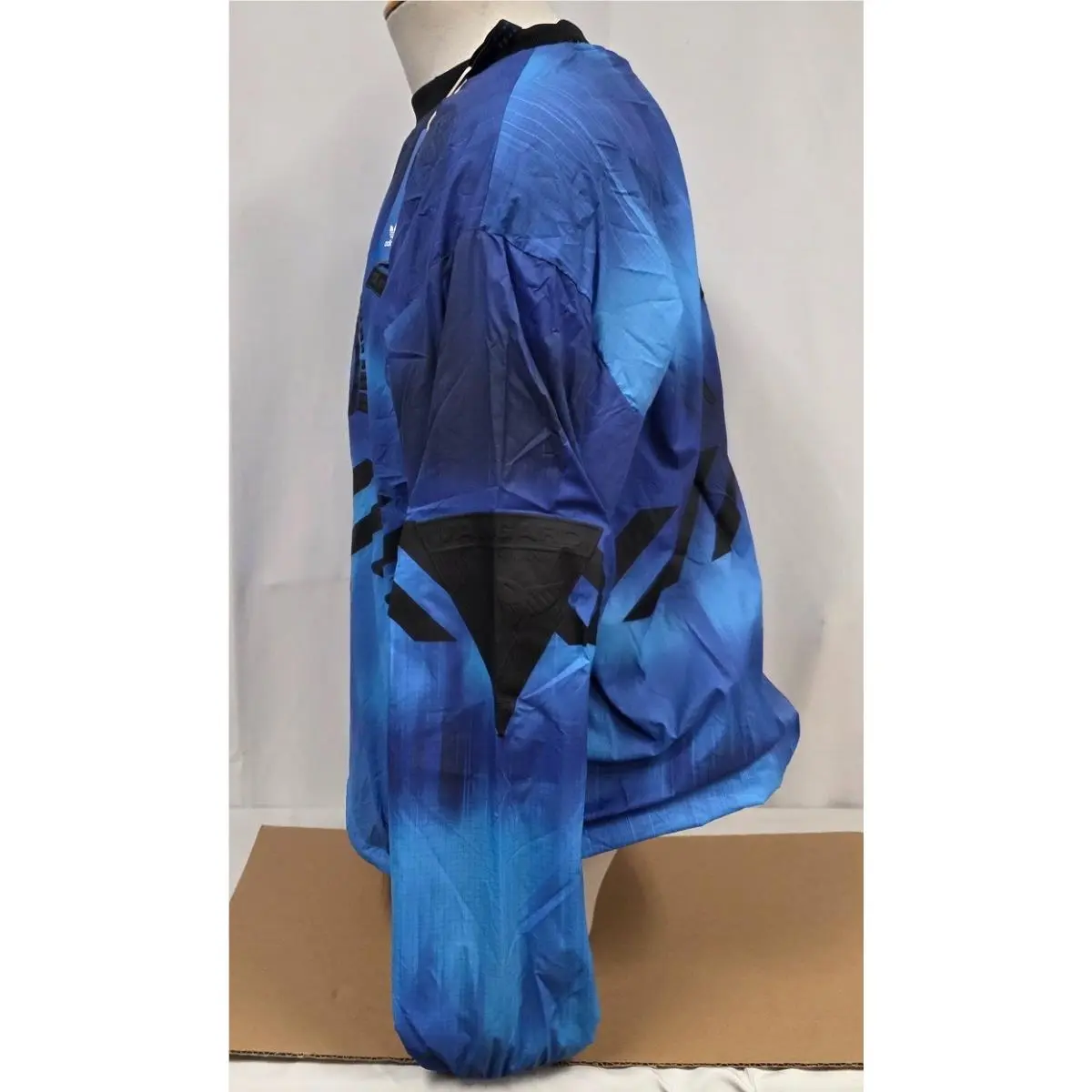 Adidas clothing - HD4808 - HD4808 - Blue 2