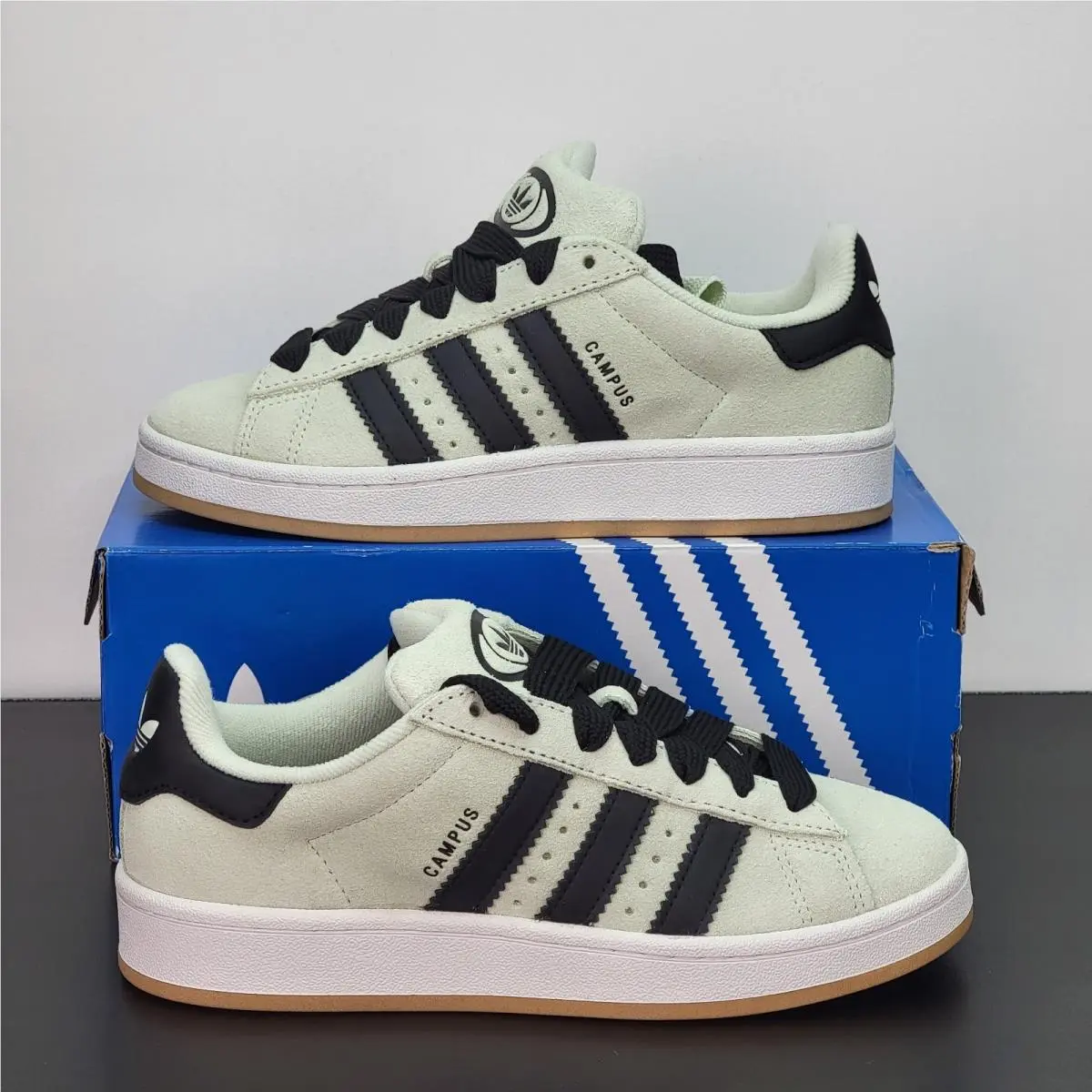 Adidas Campus 00s Women`s Size 6 Athletic Shoes Green Black Casual Sneakers