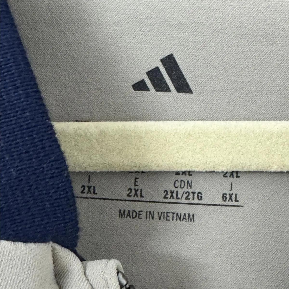 Adidas clothing - Ultimate - Ultimate - 2025 - Putty Beige 2