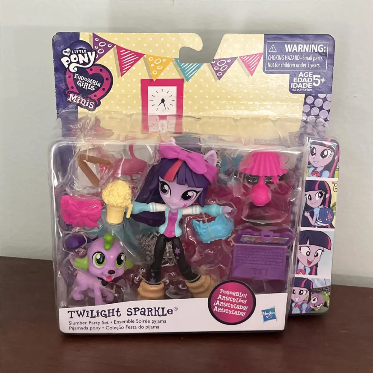 My Little Pony Twilight Sparkle Equestria Girls Minis Slumber Party Accessories