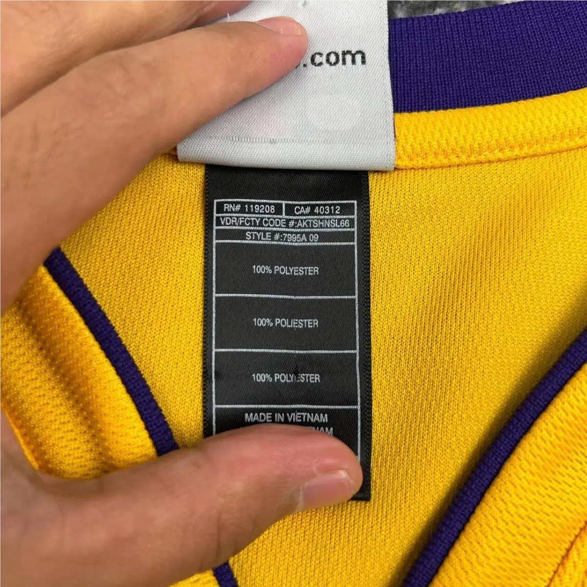 Adidas clothing - Yellow 4