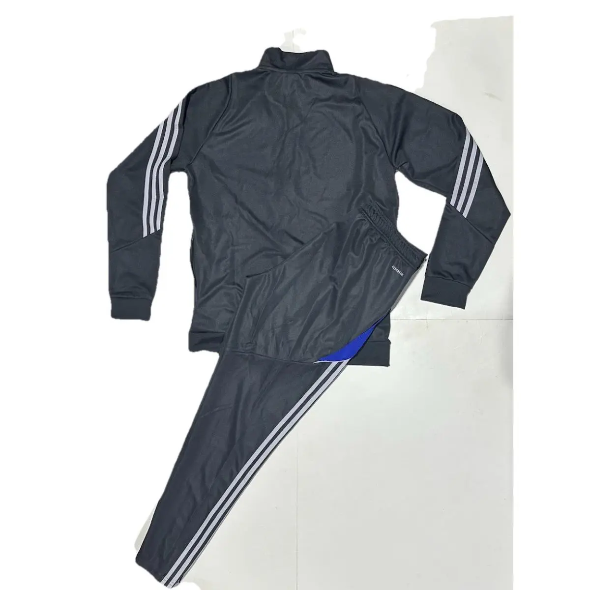 Adidas clothing - JJ890 - JJ890 - Dark Gray / Black / Blue (UPC: 0196477027937) 2