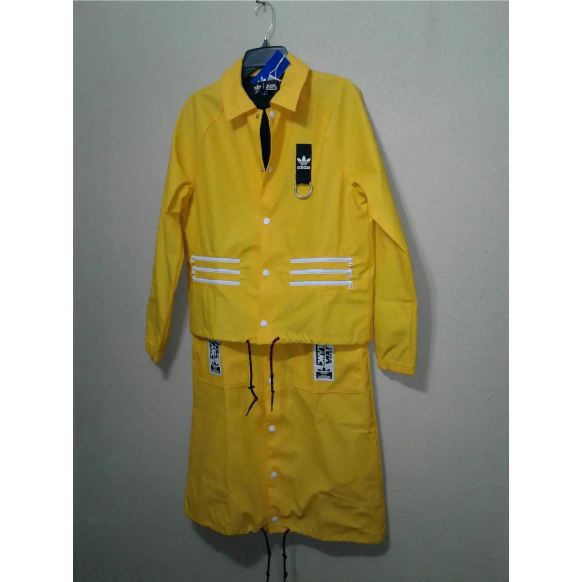 Adidas clothing - Yellow 1