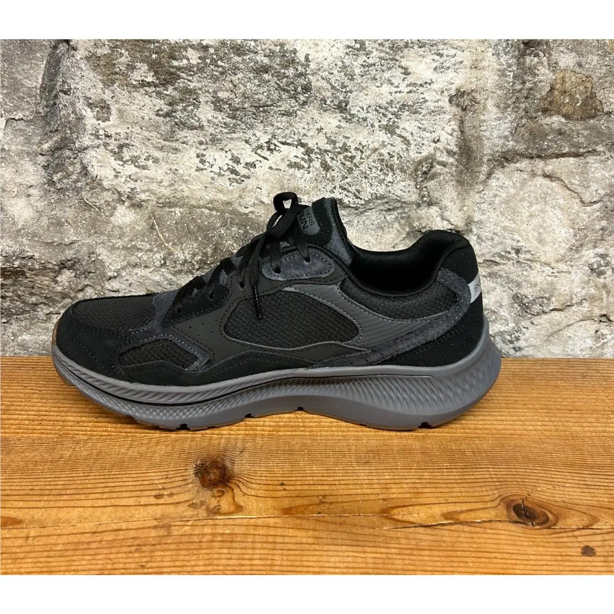 Skechers shoes - Retro Runner V1 - Retro Runner - 220872 - Black 10
