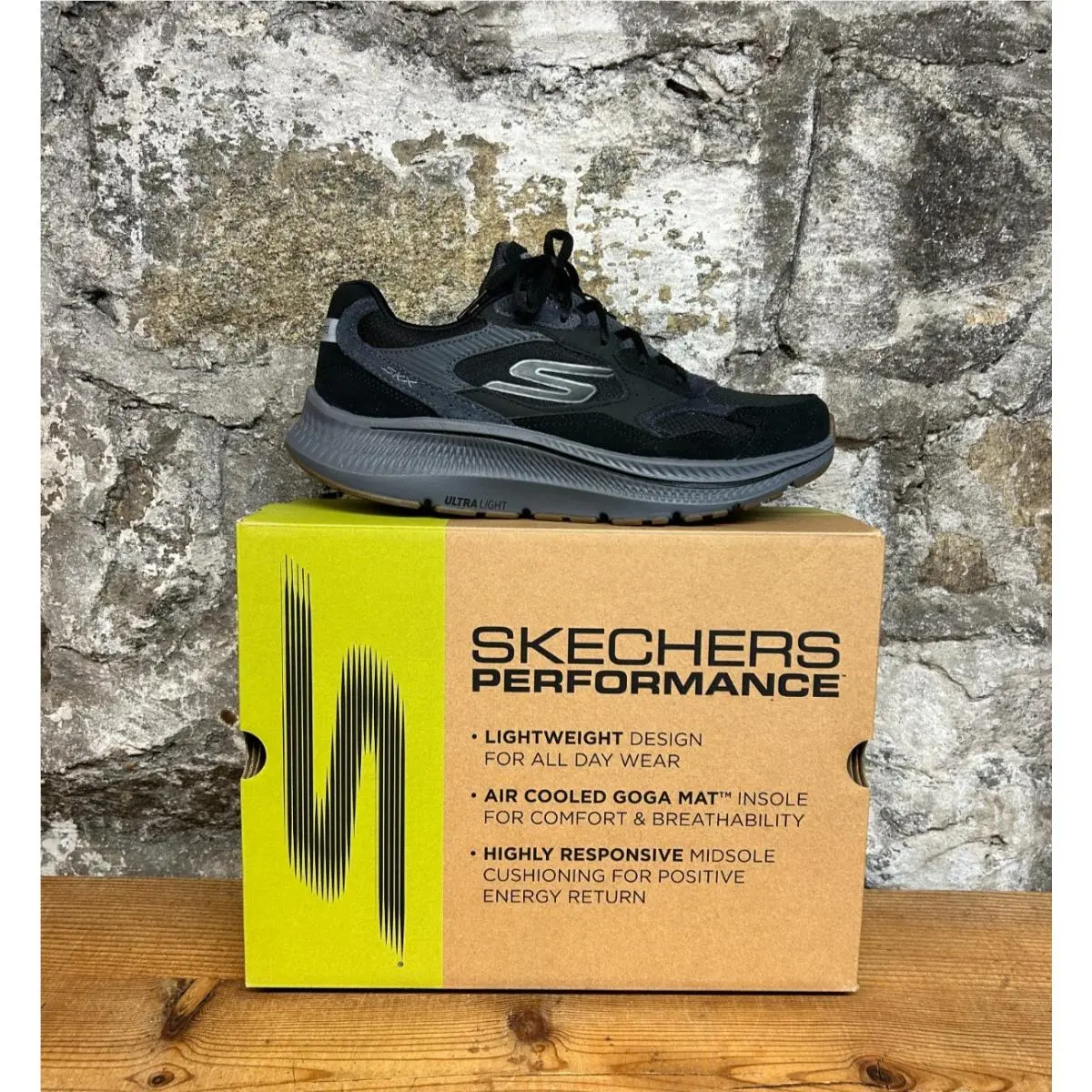 Skechers shoes - Retro Runner V1 - Retro Runner - 220872 - Black 12