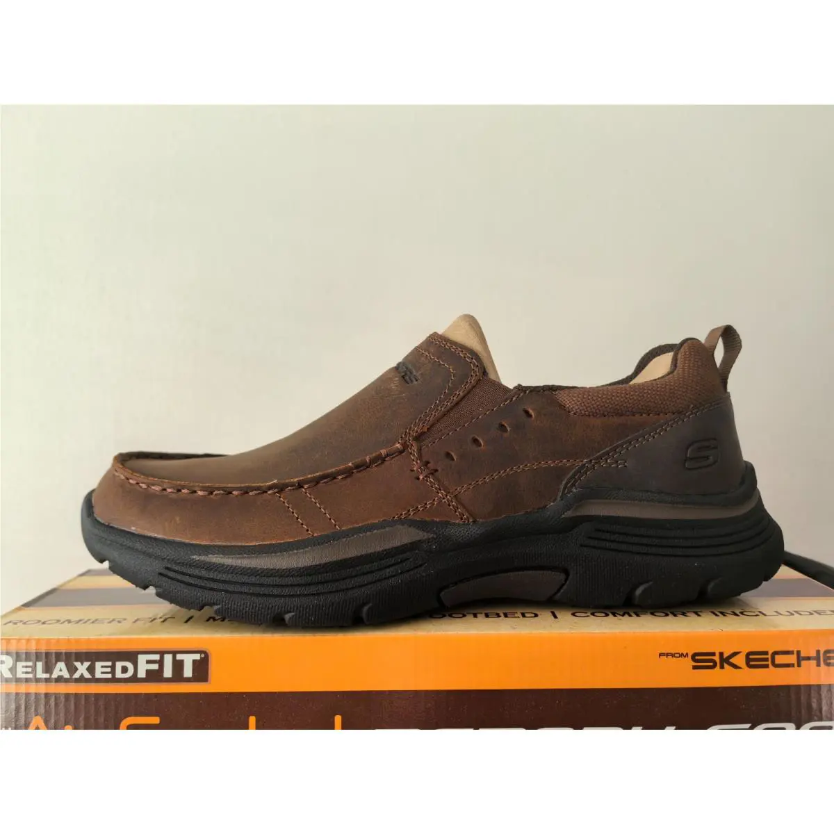 Skechers shoes - Brown 4