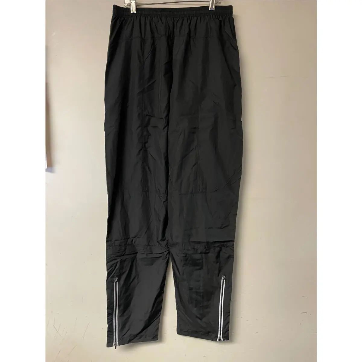 Asics clothing - ASICS Storm Shelter - Storm Shelter - Black 0