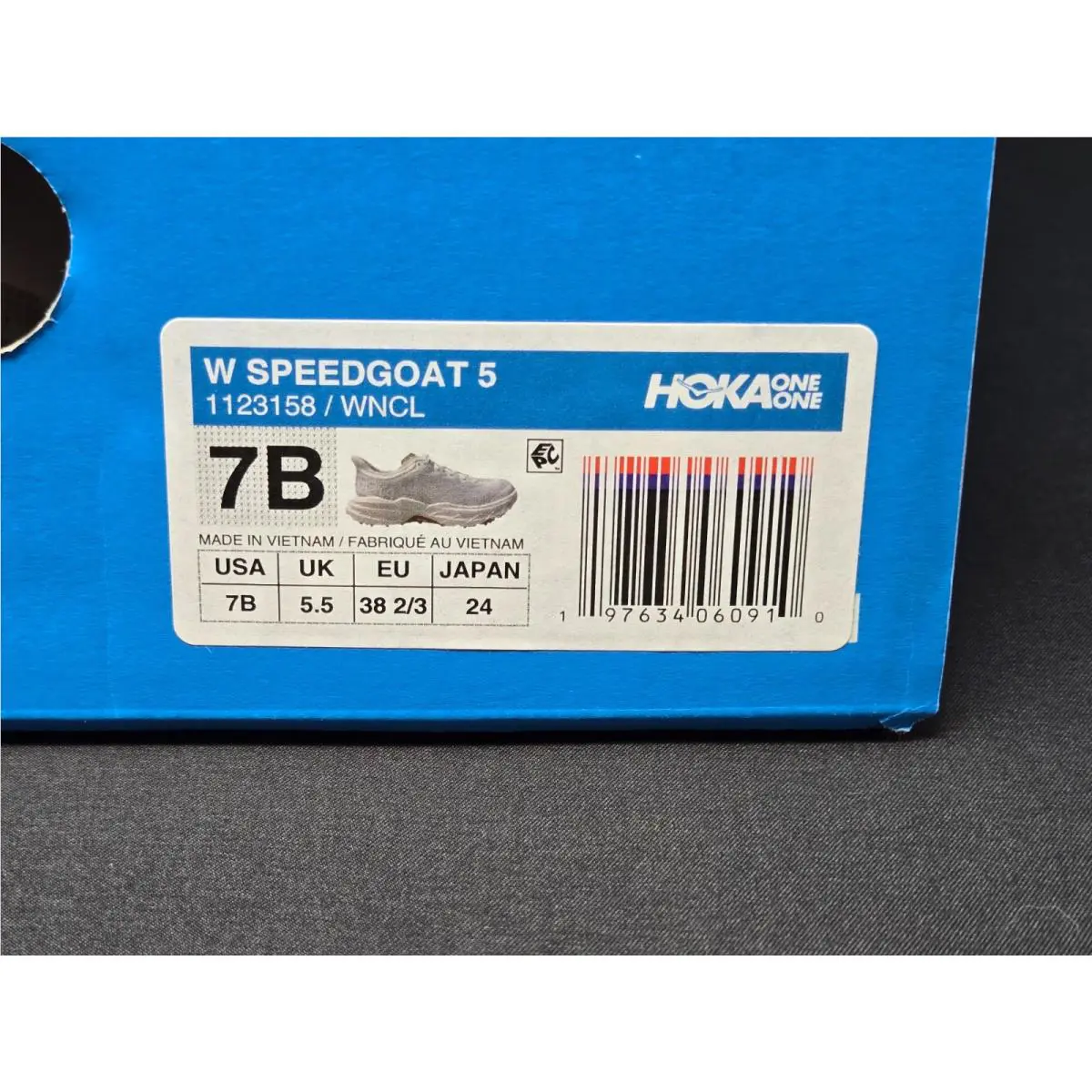Hoka shoes - Hoka One One Speedgoat 5 - 1123158/WNCL - White 9