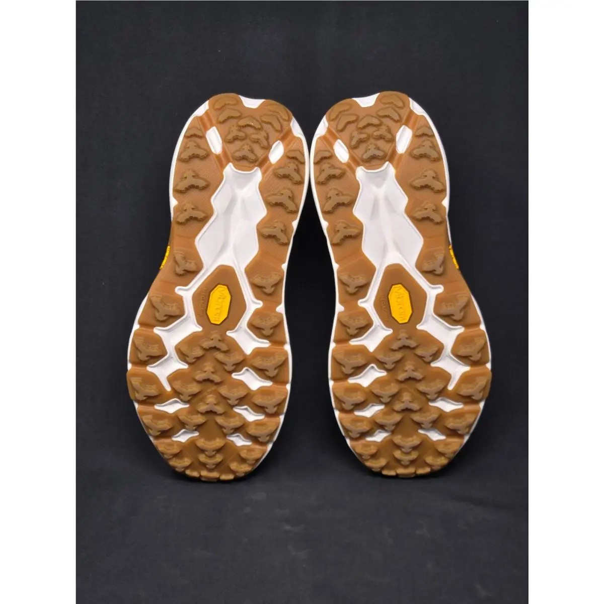 Hoka shoes - Hoka One One Speedgoat 5 - 1123158/WNCL - White 6