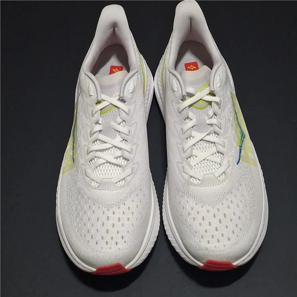 Hoka shoes - Hoka One One Mach 6 - 1147790-WNCL - White 3