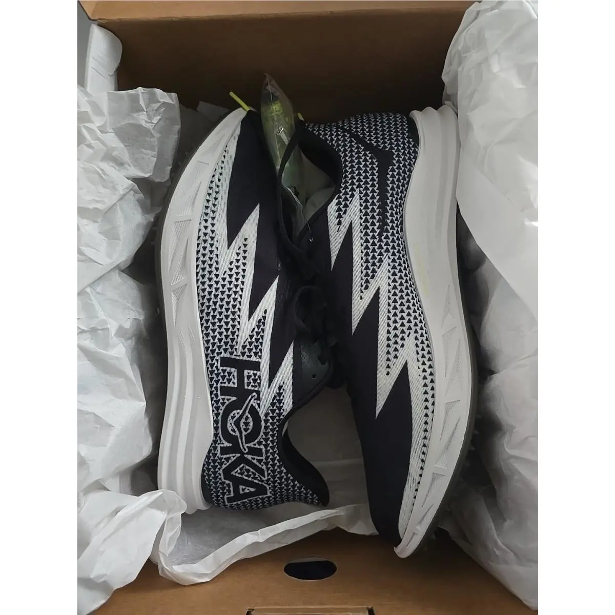Hoka shoes - Hoka One One Crescendo MD - 1134520-BWHT - Black & White, Manufacturer: Black/White (UPC: 0196565196866) 3