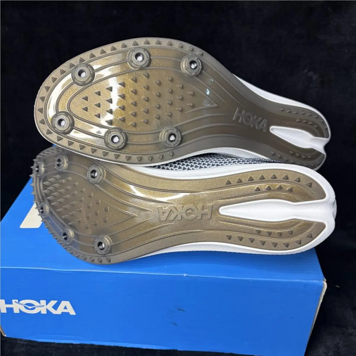 Hoka shoes - Hoka One One Crescendo MD 1134520-BWHT - 1134520-BWHT - Black (UPC: 196565196811) 3