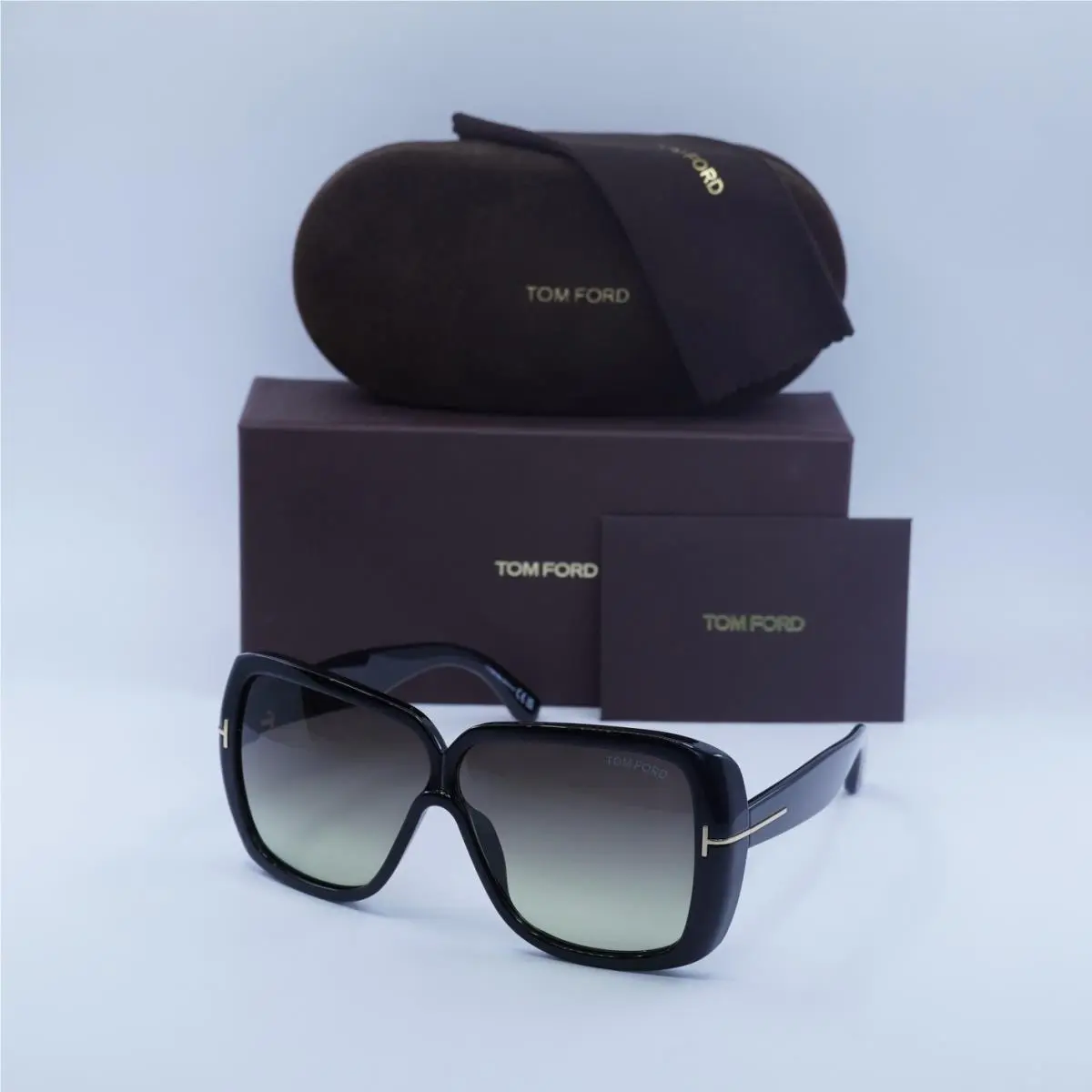 Tom Ford FT1037 01B Shiny Black/gradient Smoke 61-5-135 Sunglasses
