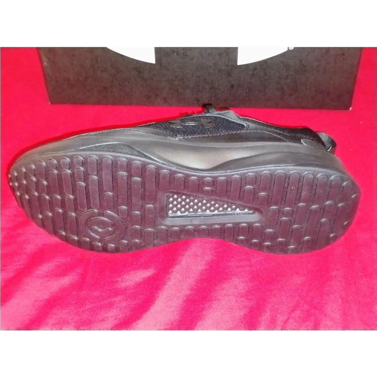 Under Armour shoes - Under Armour Charged Edge Performance - Black 11