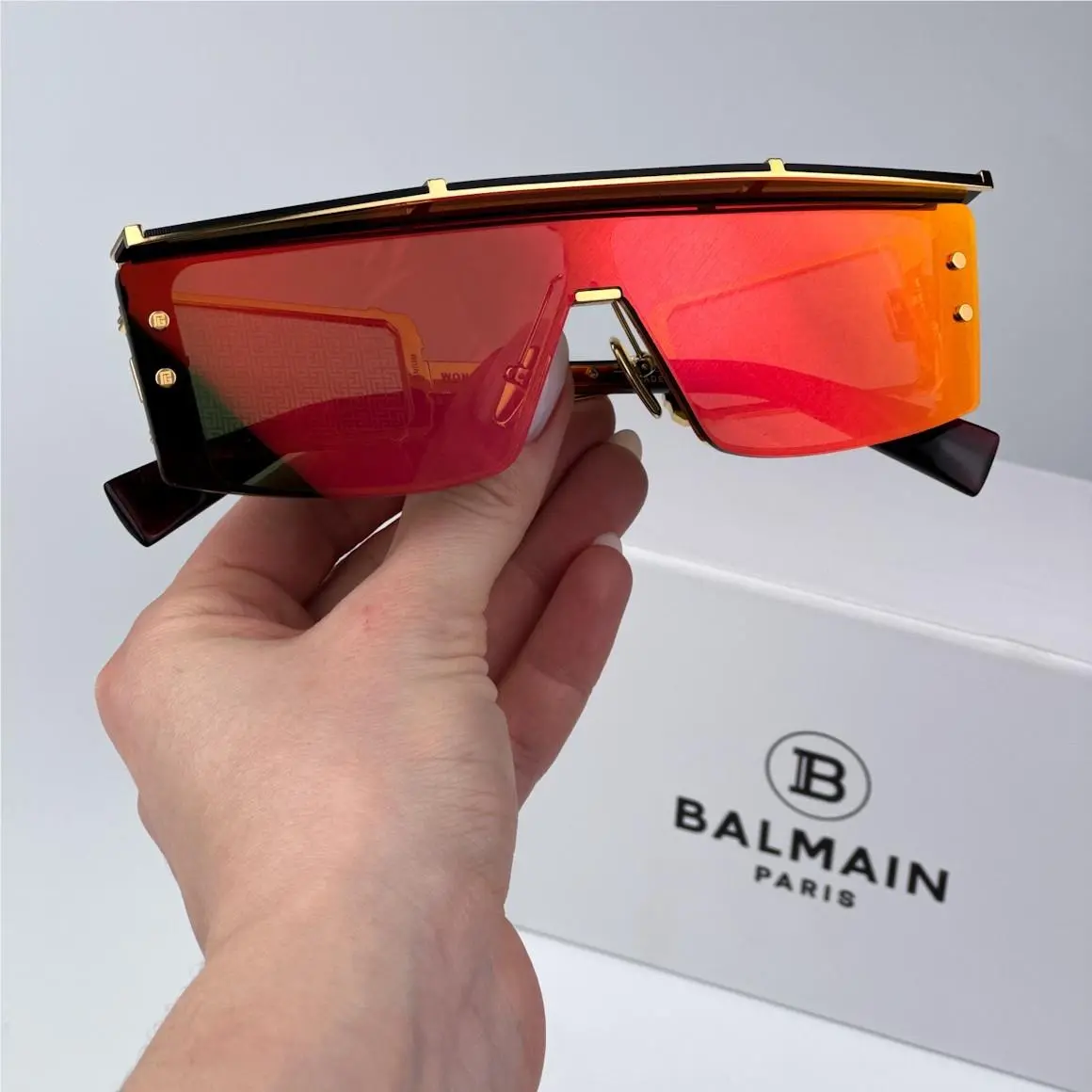 Balmain Women Sunglasses Gold Red Brown Shield Wonder Boy-iii BPS-127C-145