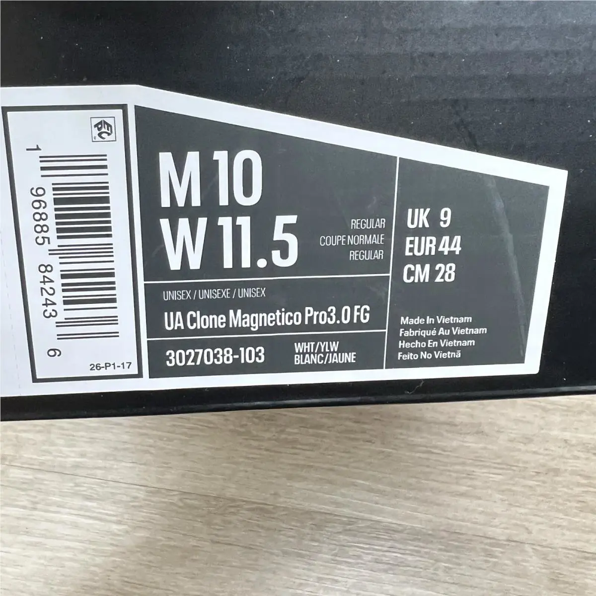 Under Armour shoes - UNDER ARMOUR CLONE MAGNETICO PRO 3FG - 3027038-103 - White 7