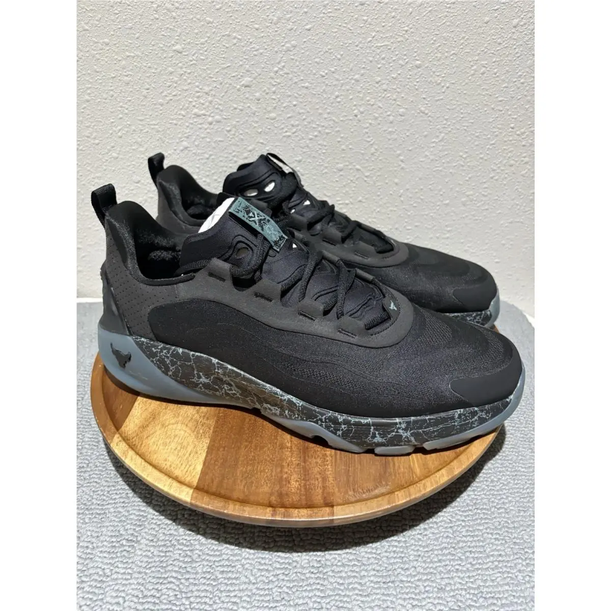 Under Armour shoes - Under Armour 695 - 3028376-001 - Black 0