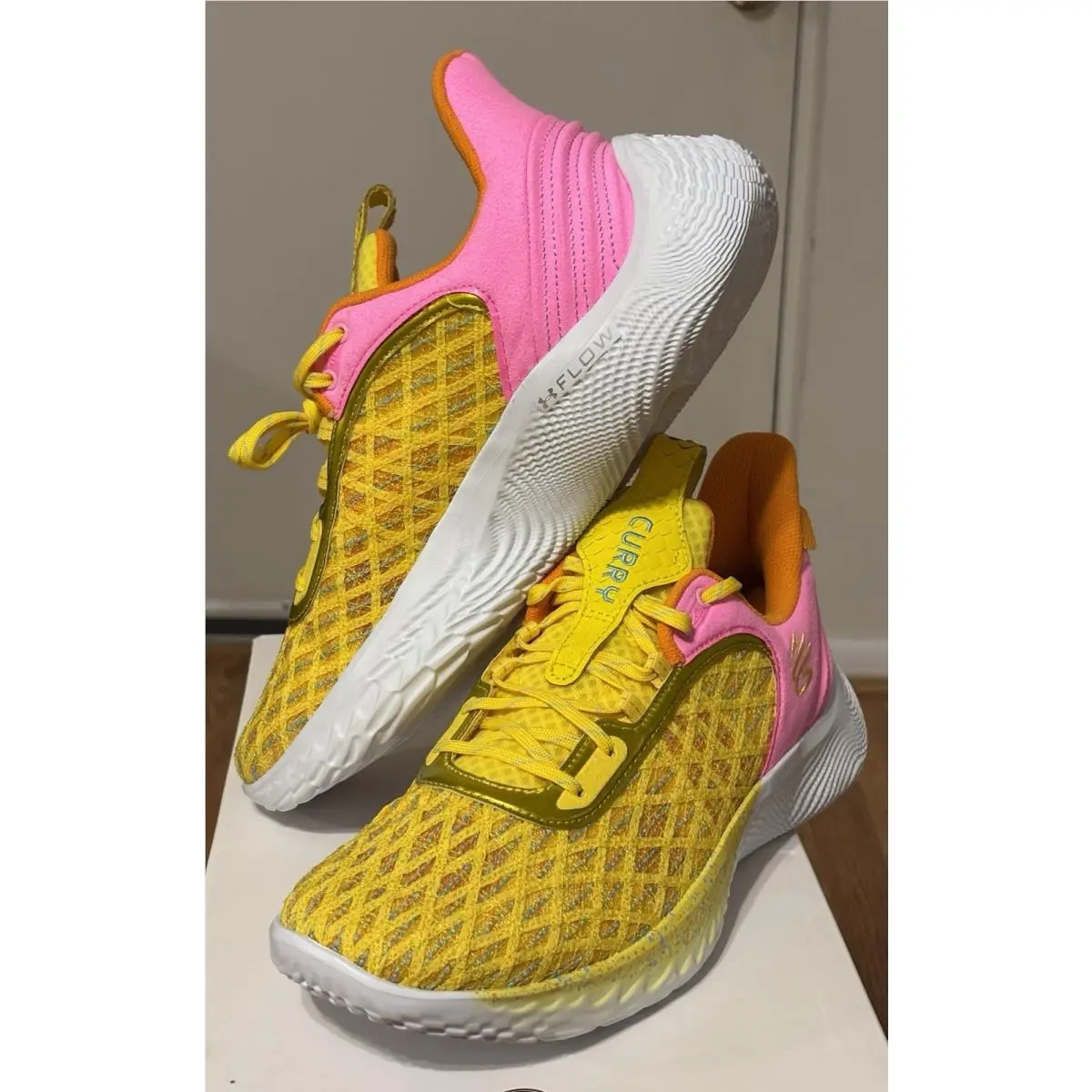 Under Armour shoes - Under Armour 695 - 3028376-001 - Yellow 2