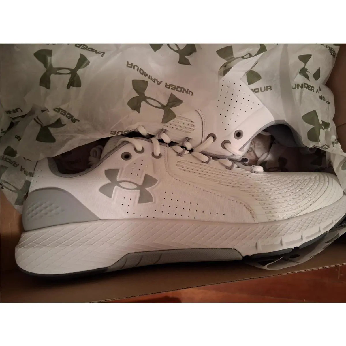 Under Armour shoes - White 1