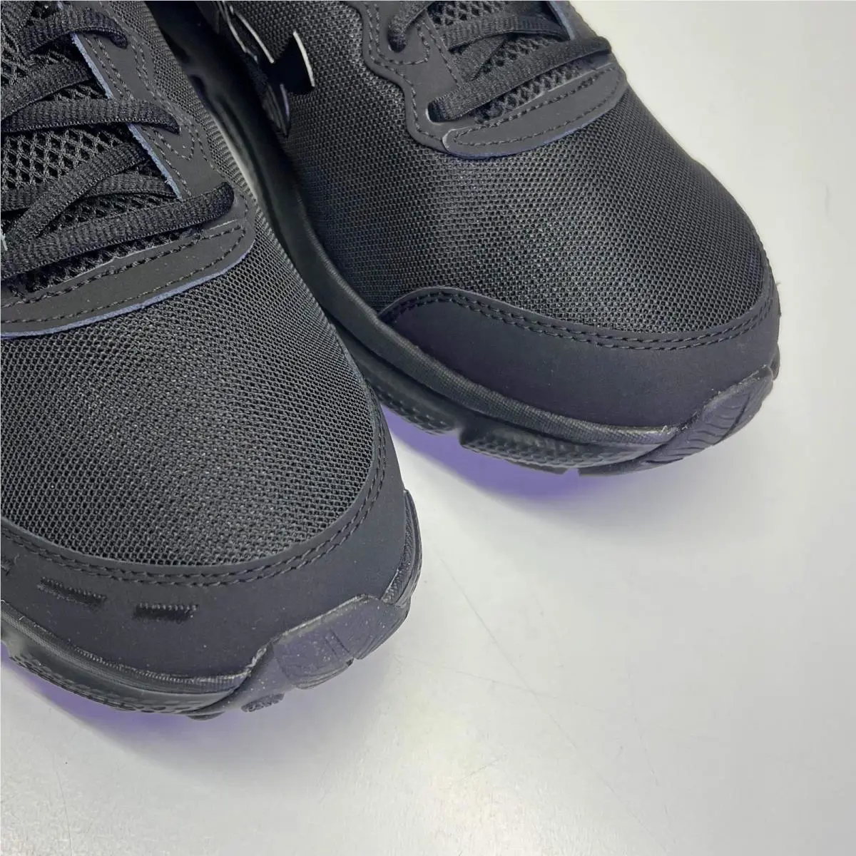 Under Armour shoes - G3A2010 - G3-A20-10 - Black (UPC: 196040479118) 0