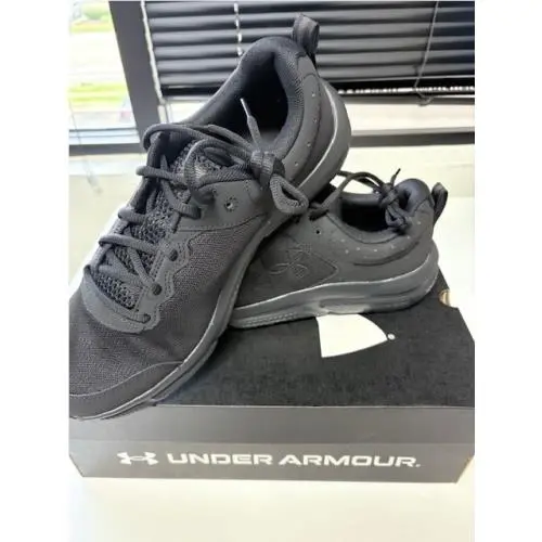 Under Armour Men`s Charged Assert 10 - Black Sneaker Size 10