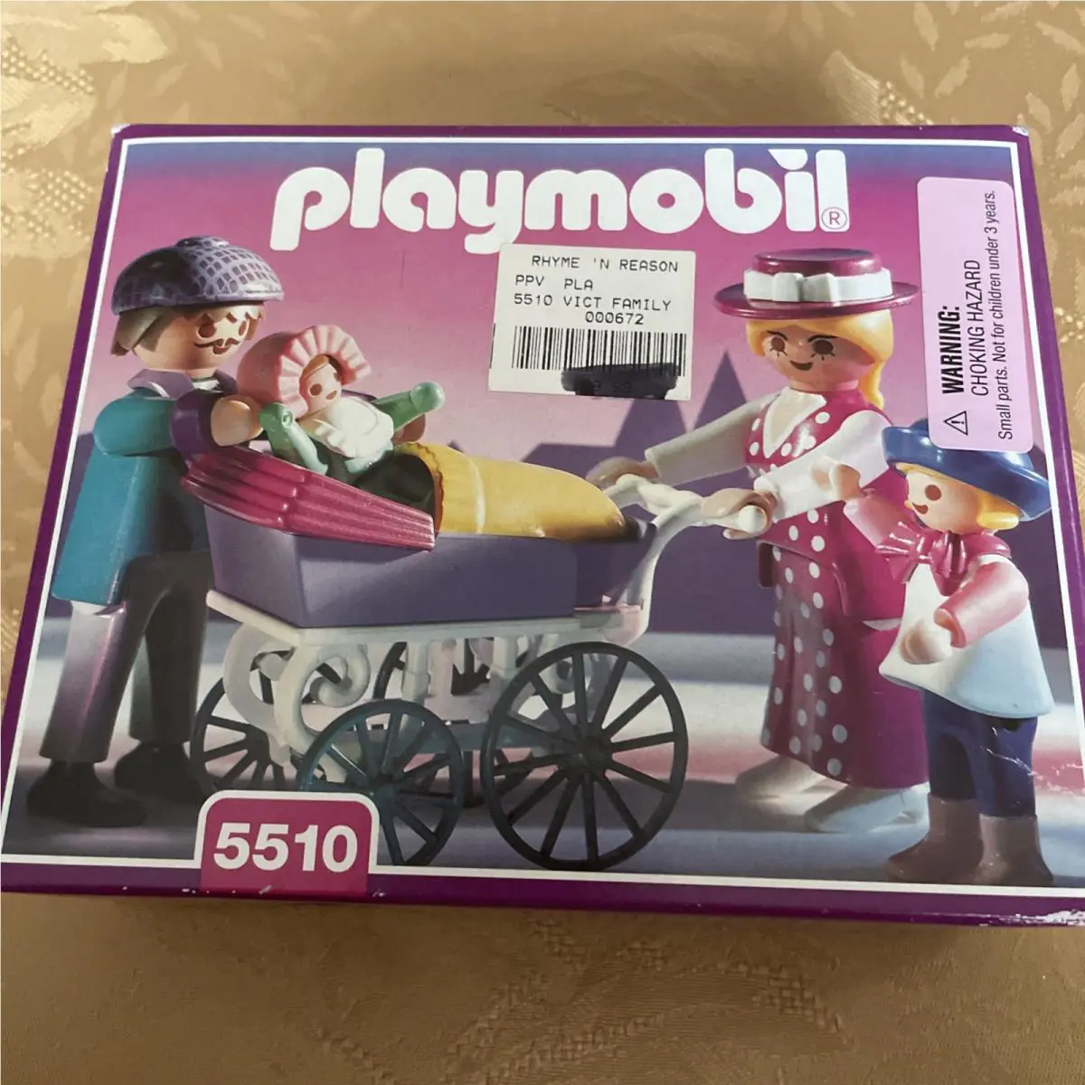 Playmobil 5510 Victorian Family Mother Father 2 Children Carriage Vtg 1995