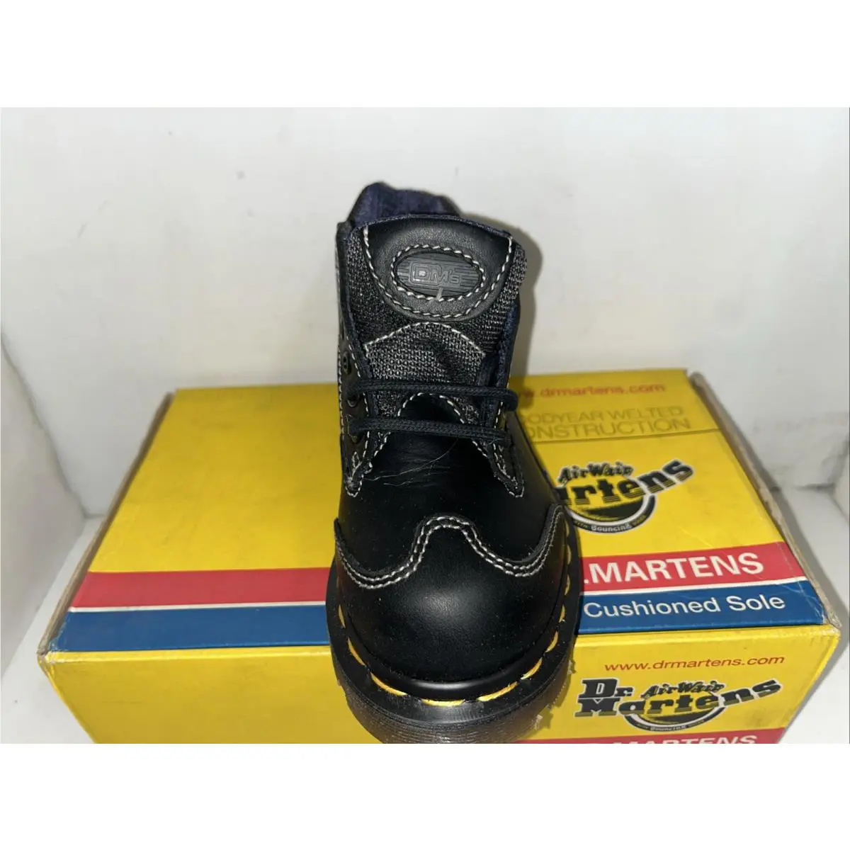 Dr. Martens shoes - HO 940 - Black 6