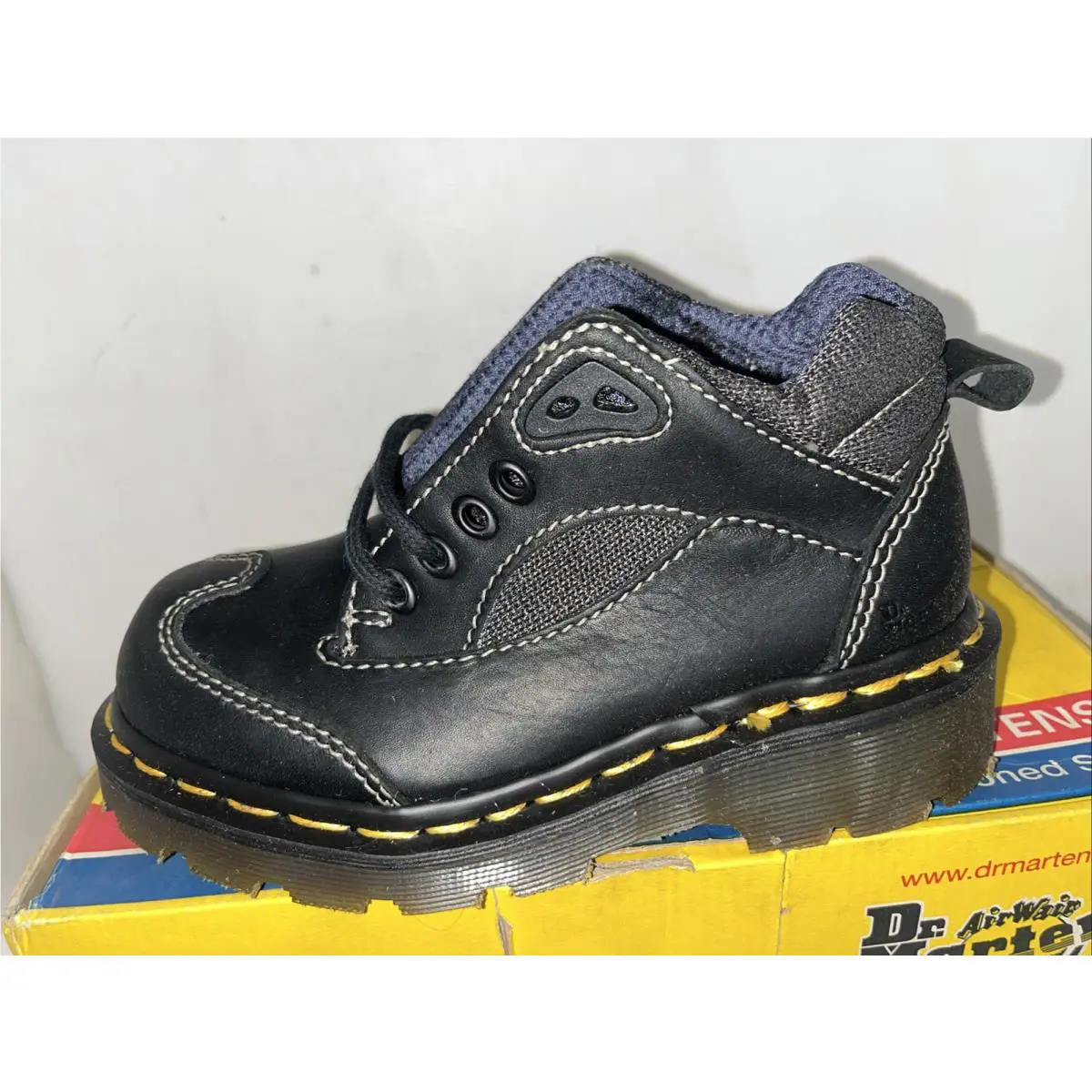 Dr. Martens shoes - HO 940 - Black 5