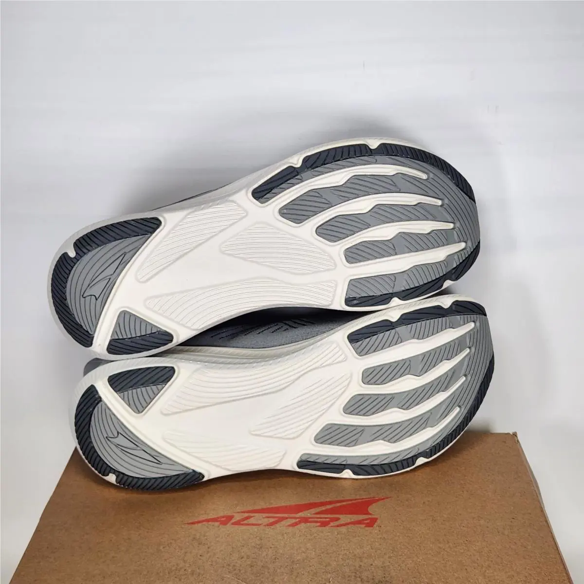 Altra shoes - Gray 3