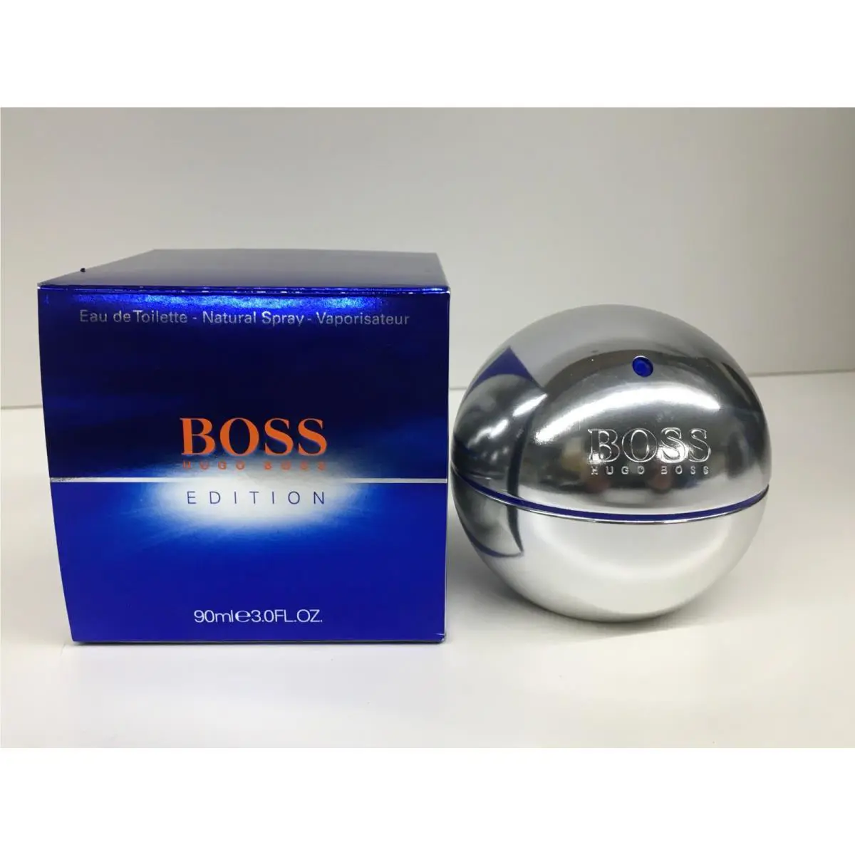 Boss In Motion Electric by Hugo Boss 1.6oz 40ml Edt Spray For Men
