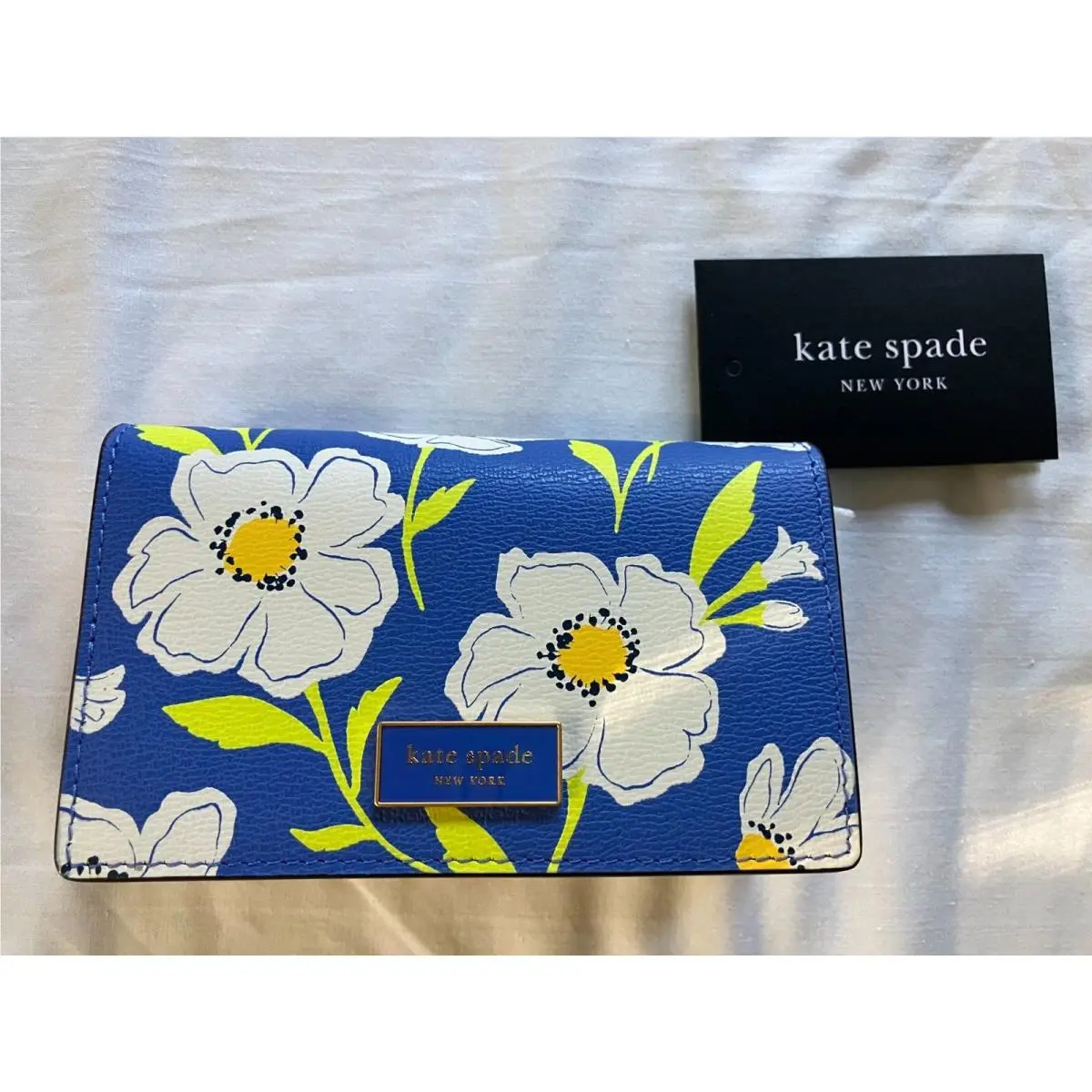 Kate Spade New York Katy Sunshine Floral Small Bifold Snap Leather Wallet