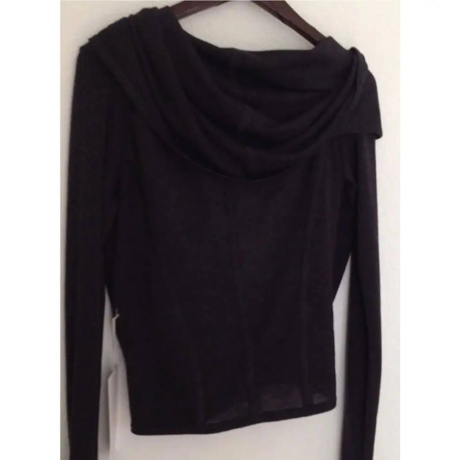 Lululemon clothing - Heathered Black 3
