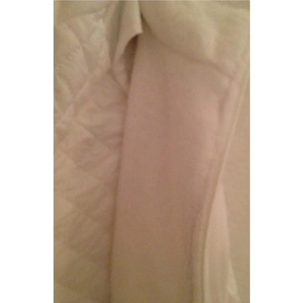 Lululemon clothing - White 2