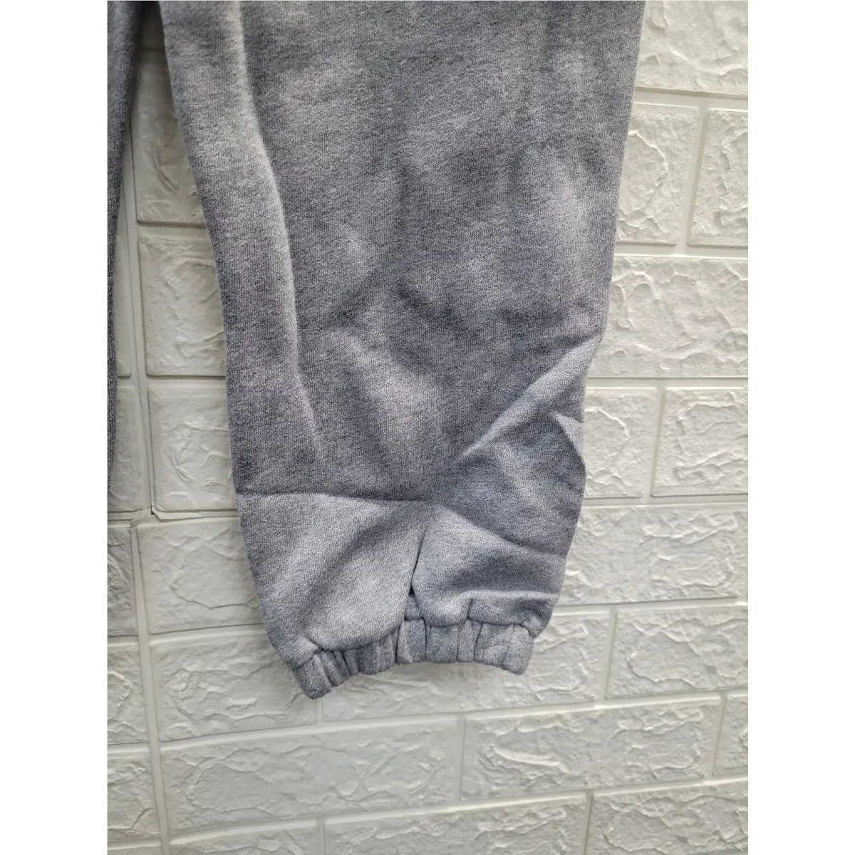Lululemon clothing - Gray 2