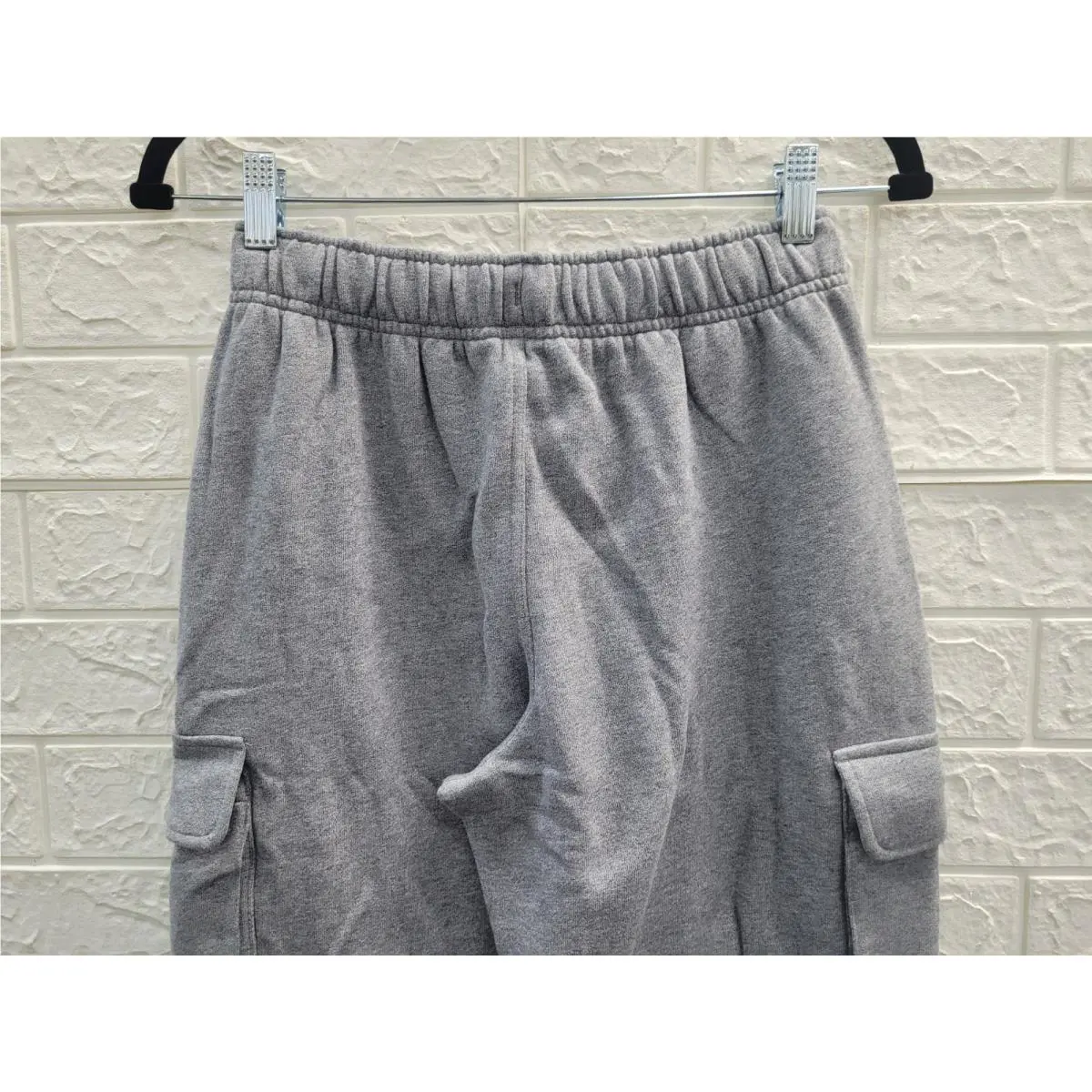 Lululemon clothing - Gray 3