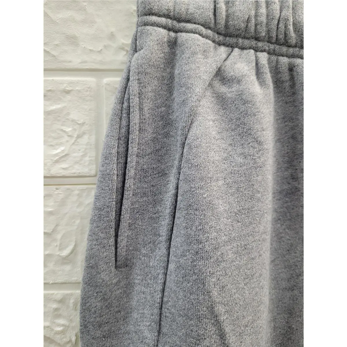 Lululemon clothing - Gray 4