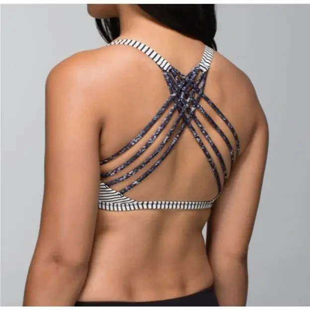 Lululemon - Sports Bra - Free TO BE Wild - Size 04 - Hyperstripe Black Ghost