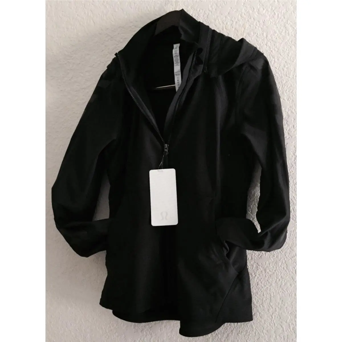 Lululemon clothing - Black 1