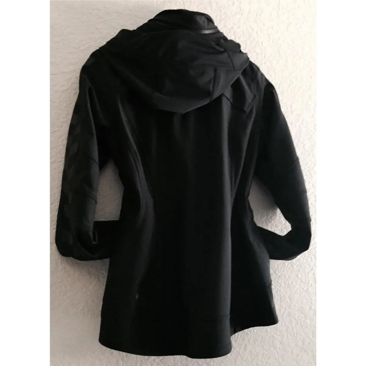Lululemon clothing - Black 3