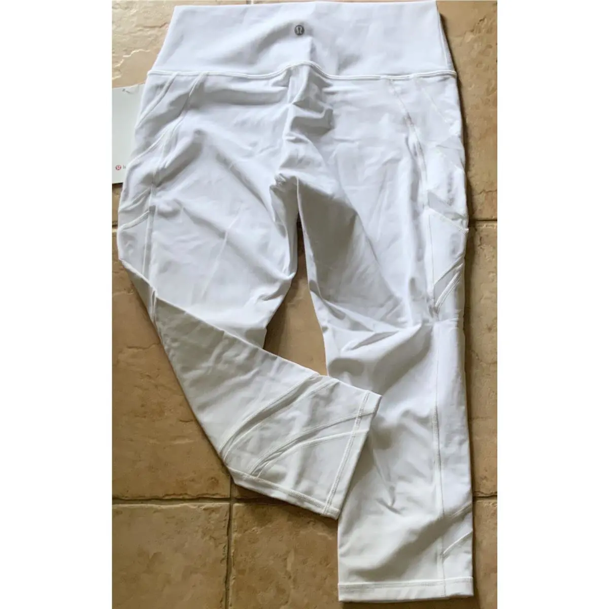 Lululemon clothing - White 3