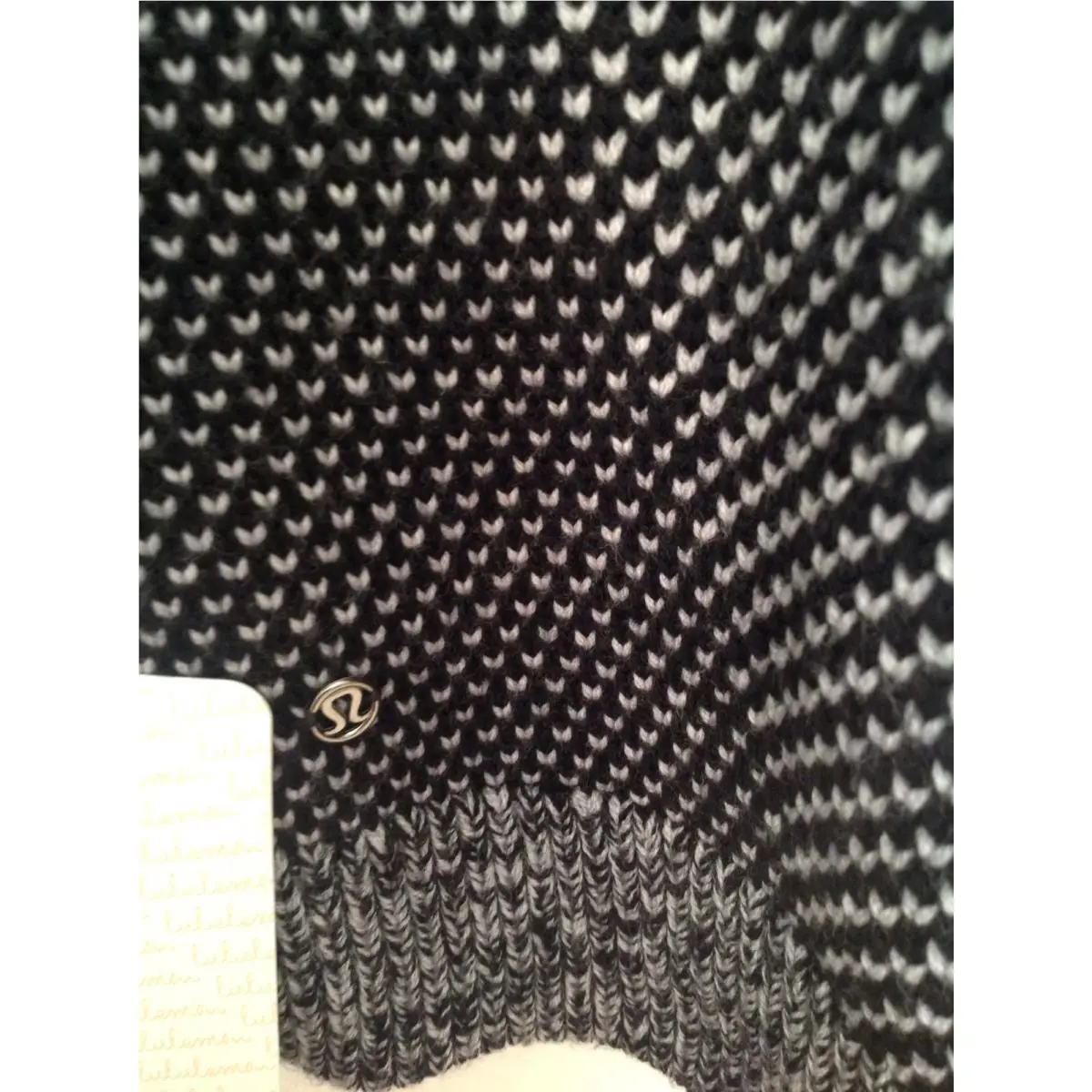 Lululemon clothing - Black/Gray 5