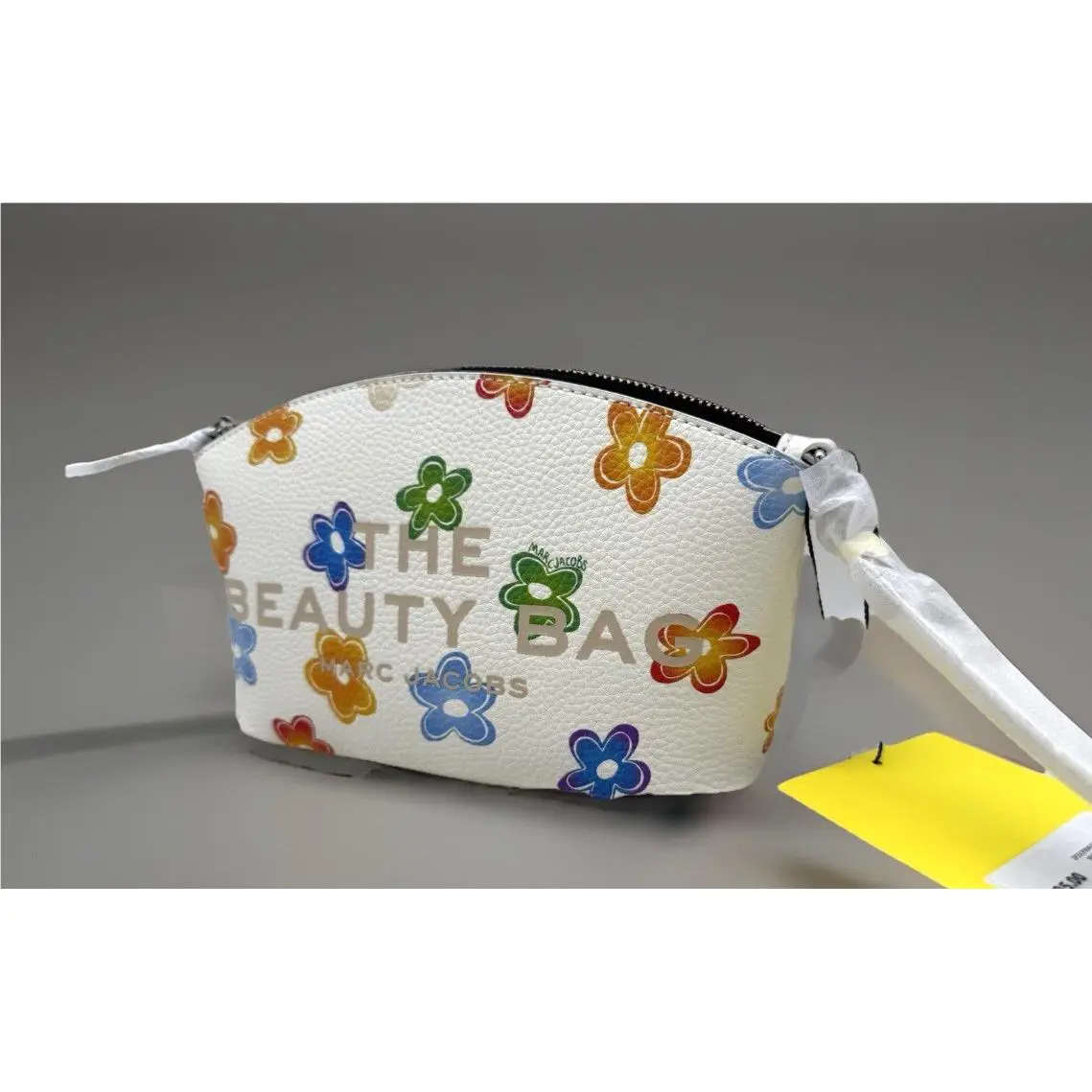 Marc Jacobs The Beauty Leather Cosmetic Pouch with Wristlet-white/multi