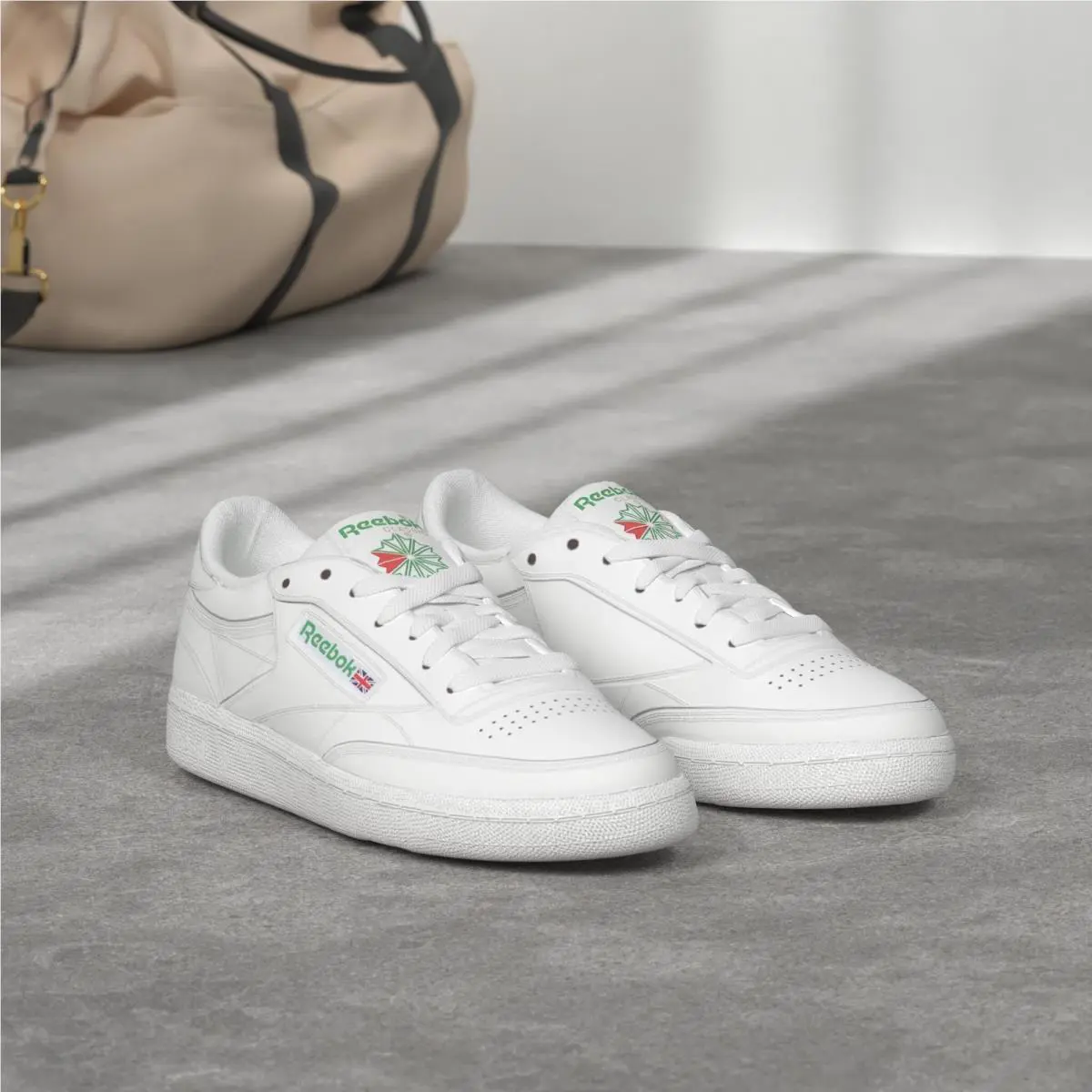 Reebok shoes - ar 0456 - AVL59 - int white green (UPC: 889139446343) 0