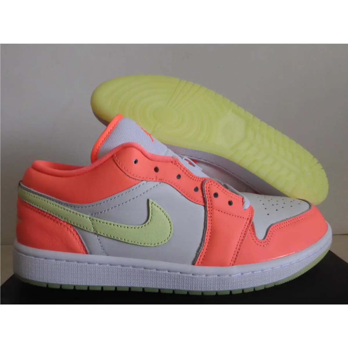 Nike shoes - Nike Air Jordan 1 - Air - FN6772-671 - Pink 15