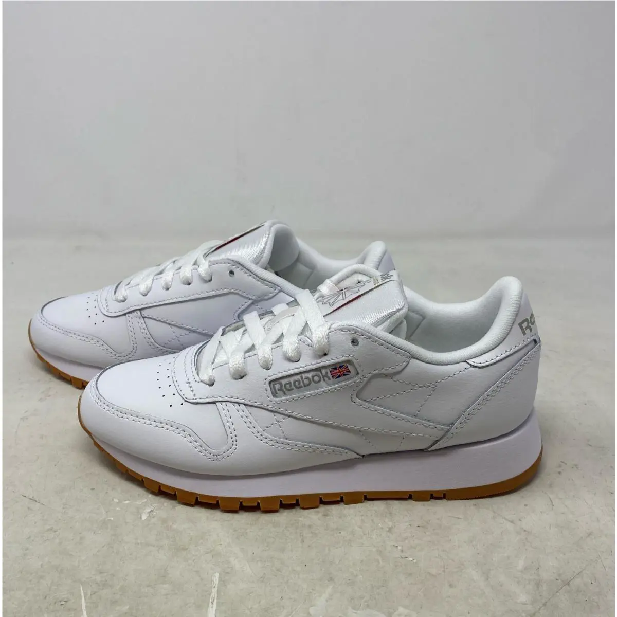 Reebok shoes - Reebok Classic Leather - Classic Leather - GY0956 - White 2