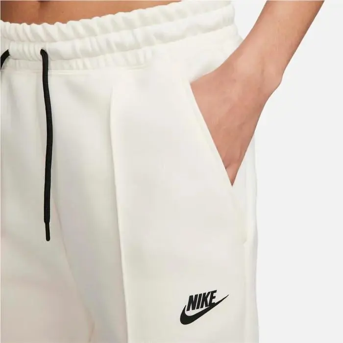 Nike clothing - FB8330-110 - FB8330-110 - White 4