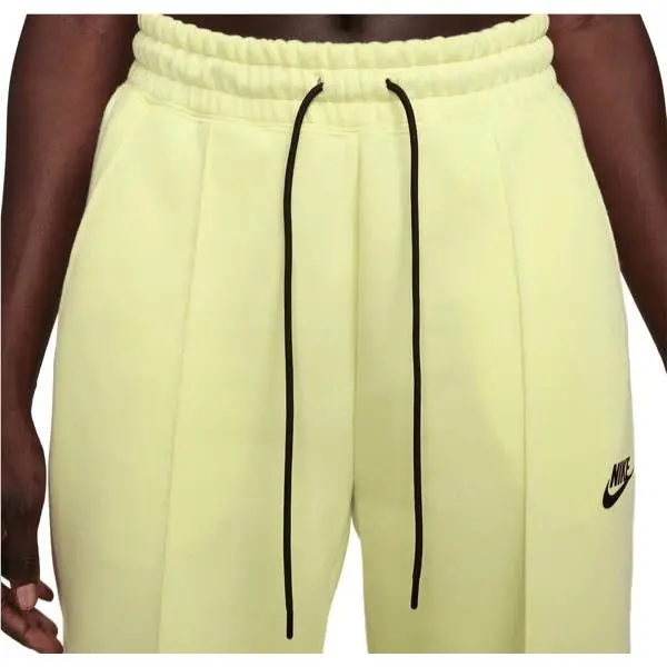 Nike clothing - FB8338-331 - FB8338-331 - Luminous Green/Black 1