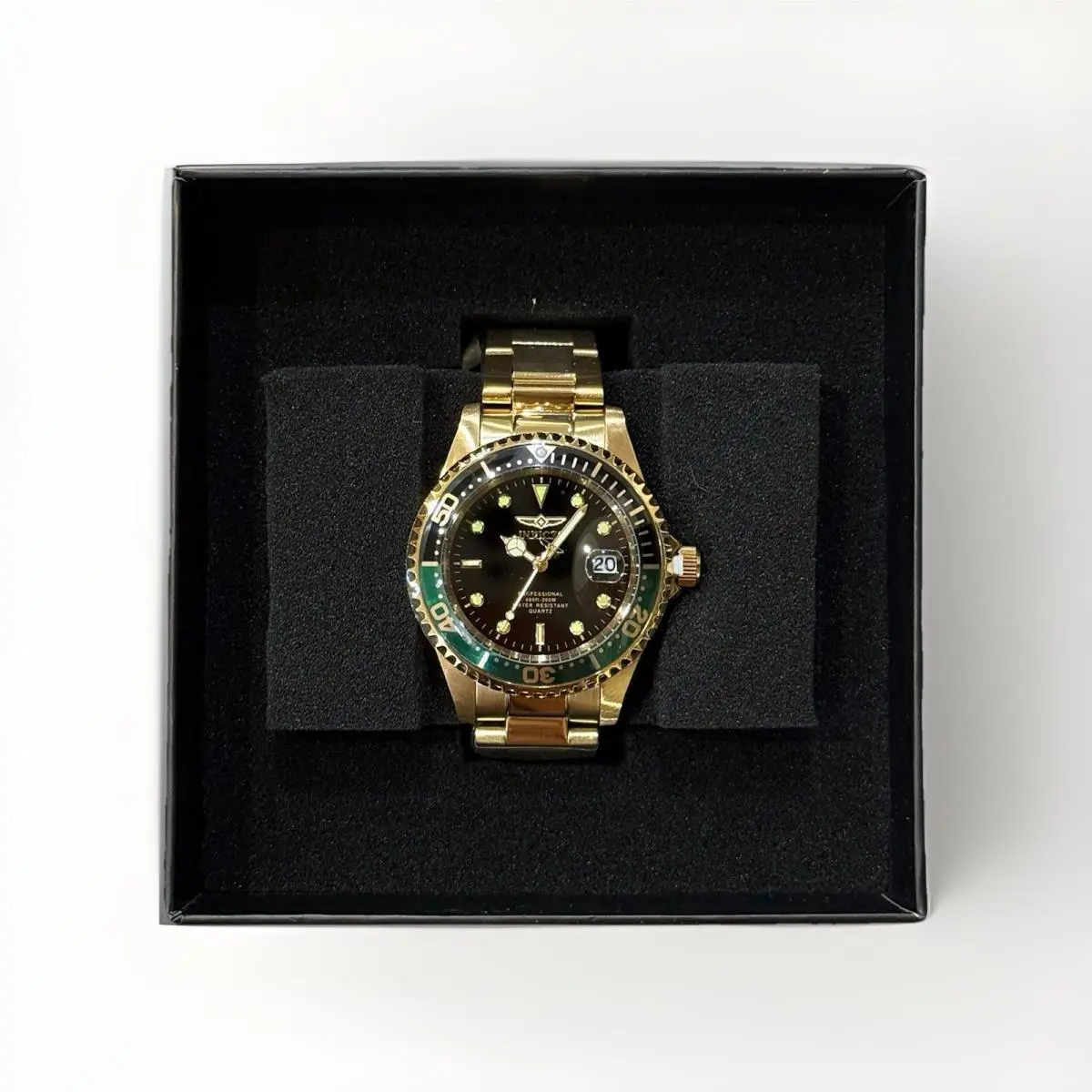 Invicta Pro Diver Men`s Watch 48727 37.5mm - Box Papers