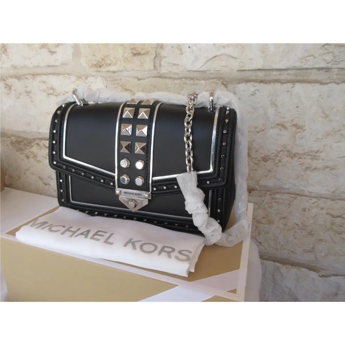 LG Soho Leather Frameout Studded Chain Bag Black White Luggage Grey Black/Silver Soho Chain Frameout RARE Large by Michael Kors