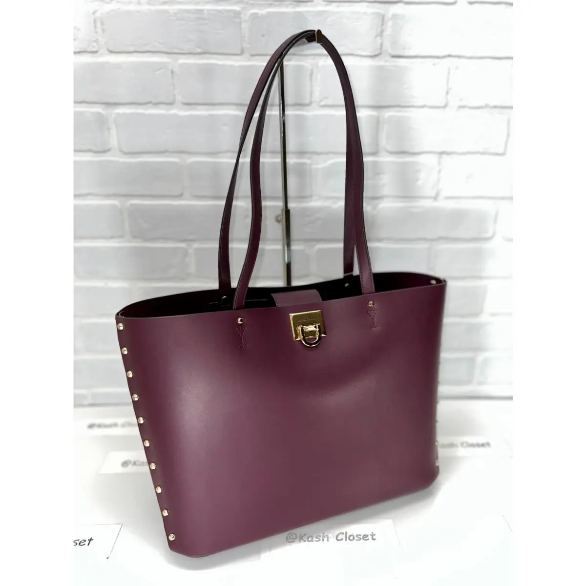 Michael Kors  bag  - Manhattan - Manhattan - Bordeaux, Handle/Strap: Multiple, Hardware: Gold